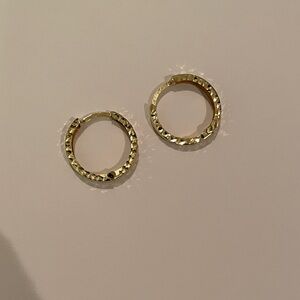 NEW 14K Gold Hoop Earrings